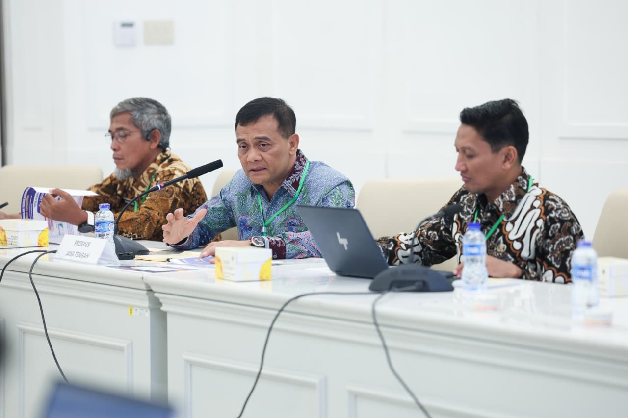 Pemprov Jateng paparkan Trisula Pembangunan pada PPD 2026 Bappenas. Fokus pada layanan kesehatan Speling, penanganan kemiskinan, dan penguatan investasi.