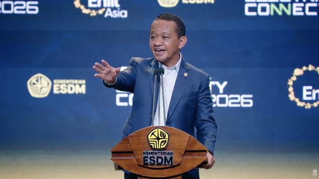 Menteri ESDM Bahlil Lahadalia memastikan cadangan BBM nasional aman di level 18–21 hari. Harga BBM subsidi dipastikan tidak naik hingga akhir 2026.