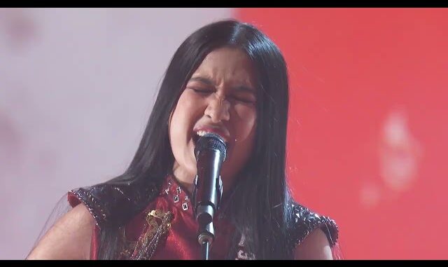Aksi memukau Nene Royal membawakan lagu Seven Nation Army di Final AGT viral dan mencuri perhatian penonton. Temukan informasi lengkap dan ulasan penampilannya di sini.