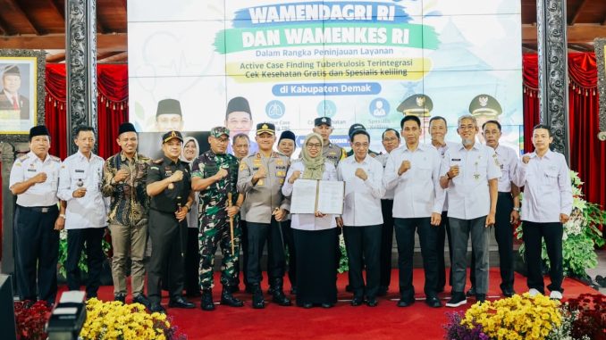 Wamendagri Ahmad Wiyagus mengapresiasi model penanganan tuberkulosis (TB) di Jawa Tengah dan minta diimplementasikan ke seluruh daerah di Indonesia.
