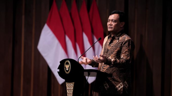 Bupati Klaten dikabarkan terjaring OTT KPK. Gubernur Jateng Ahmad Luthfi prihatin dan mengingatkan pentingnya tata kelola pemerintahan yang bersih.