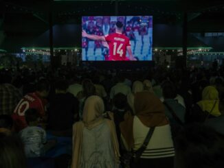 Ribuan warga padati halaman Kantor Gubernur Jateng untuk nobar FIFA ASEAN Cup 2026. Pemprov Jateng pastikan gelar nobar Timnas Indonesia sampai final!