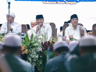 Pemprov Jateng perkuat dukungan untuk 5.400 pesantren di Jateng lewat Beasiswa Pesantren Obah dan insentif guru agama.