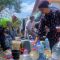 Sambut HUT Humas Polri ke-75, Polres Pemalang Salurkan 12.000 Liter Air Bersih ke Desa Kwasen