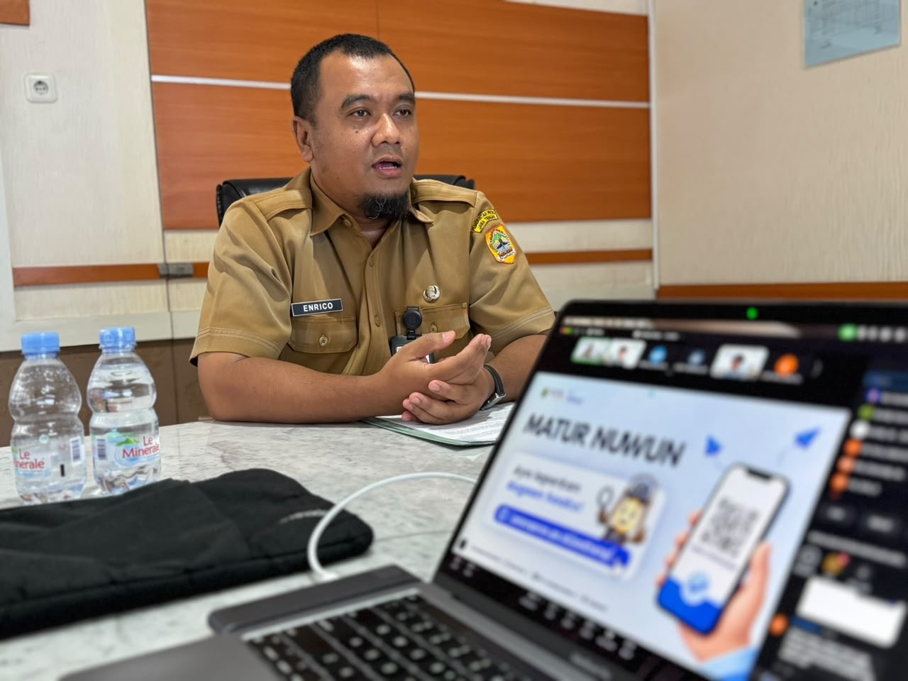 Pemprov Jateng integrasikan platform Padhang dengan LaporGub. Warga kini bisa langsung laporkan hoaks dan disinformasi dengan cepat.
