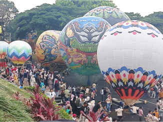 Owabong Purbalingga sukses sedot ribuan pengunjung lewat Fun Run with DJ dan atraksi balon udara Wonosobo. Intip keseruannya di sini!