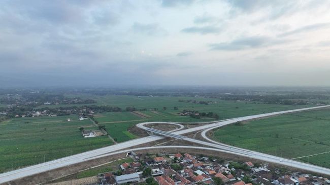Tol Prosiwangi segmen Gending-Paiton resmi beroperasi tanpa tarif mulai 30 September 2026. Cek informasi lengkap dan destinasi wisatanya di sini!