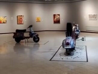 Pameran Tenun Imagi ISI Solo mempertemukan 50 seniman alumni di TBJT. Menampilkan karya tradisi hingga kritik sosial seperti masalah pangan dan pajak.