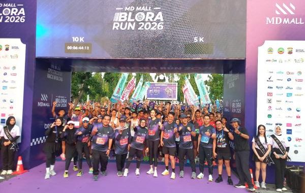 Event Blora Run 2026 sukses diikuti 1.500 pelari dari berbagai daerah. Selain gaya hidup sehat, ajang ini terbukti tingkatkan okupansi hotel dan UMKM Blora.