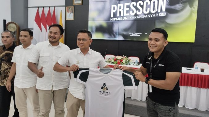 HIPMI Karanganyar menggelar HIPMI Run 2026 pada 13 Desember. Targetkan 1.500 peserta, ajang lari kategori 5K & 10K ini siap menggeliatkan UMKM & bisnis lokal.