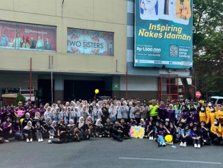 BEM UMK menggelar sosialisasi kesehatan mental, tes psikologi, dan cek kesehatan gratis di CFD Kudus. Ada juga aksi bagi mawar hingga bibit pohon!