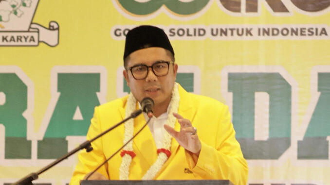 Ketua DPD Golkar Jateng Mohammad Saleh menilai riset Celios soal rapor merah Menteri ESDM Bahlil Lahadalia sangat tendensius karena menyeret unsur Kabinet Bayangan.