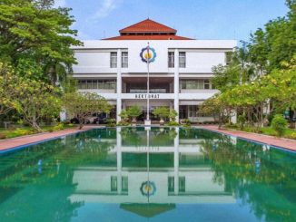 Ingin tahu cara menjadi dosen ITS? Pelajari syarat lengkap, formasi, berkas, dan jadwal pendaftaran Rekrutmen Dosen Tetap Non-PNS ITS 2026 di sini!