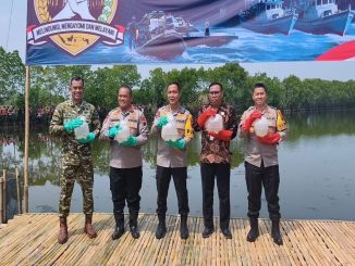 Polda Jateng resmi meluncurkan program kemitraan pesisir Pancanaka di Batang untuk cegah kejahatan transnasional, narkoba, dan tingkatkan keselamatan nelayan.