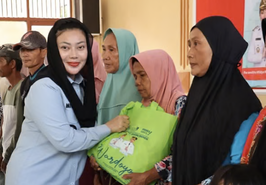 Angka kemiskinan di Brebes turun hingga 26 ribu jiwa. Intip 4 program prioritas Pemkab Brebes untuk terus pangkas angka kemiskinan di Jawa Tengah.