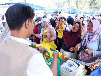 Pemprov Jateng menggelar 1.724 Gerakan Pangan Murah untuk menjaga harga kebutuhan pokok dan menekan inflasi.