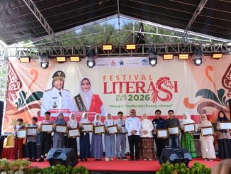 Bupati Agus Setyawan resmi buka Festival Literasi Temanggung 2026. Dorong minat baca, literasi digital, hingga pelestarian budaya lokal Situs Liyangan.