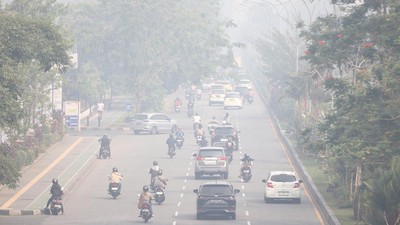 Asap Karhutla Kalimantan Sampai ke Jakarta Asap karhutla Kalimantan menyebar hingga atmosfer Jakarta