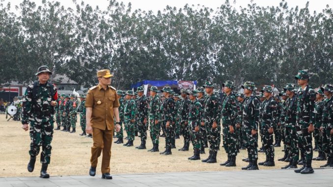 Gubernur Ahmad Luthfi membuka Bakti TNI AD 2026 di Banyumas & Kebumen. Tekankan pentingnya collaborative government untuk kesejahteraan rakyat Jateng.