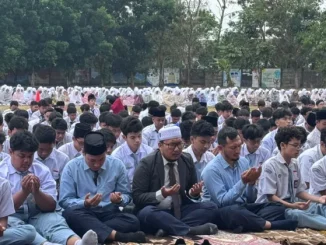 Ribuan siswa Al Irsyad Al Islamiyyah Purwokerto menggelar Shalat Istisqa serentak untuk memohon hujan di tengah kemarau panjang sekaligus menguatkan karakter spiritual.